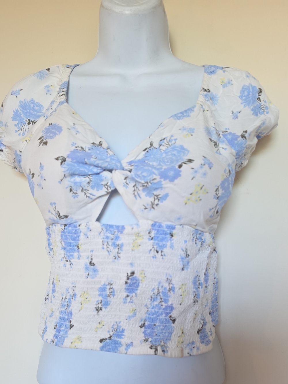 Smocked Floral Twist-Front Crop Top - White with Light Blue Floral